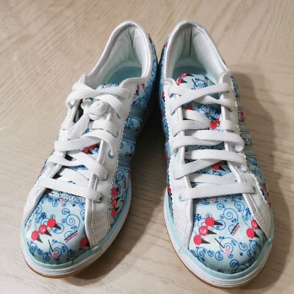 Adidas Basket Femme Fleurie Sneakers - Picture 2 of 16